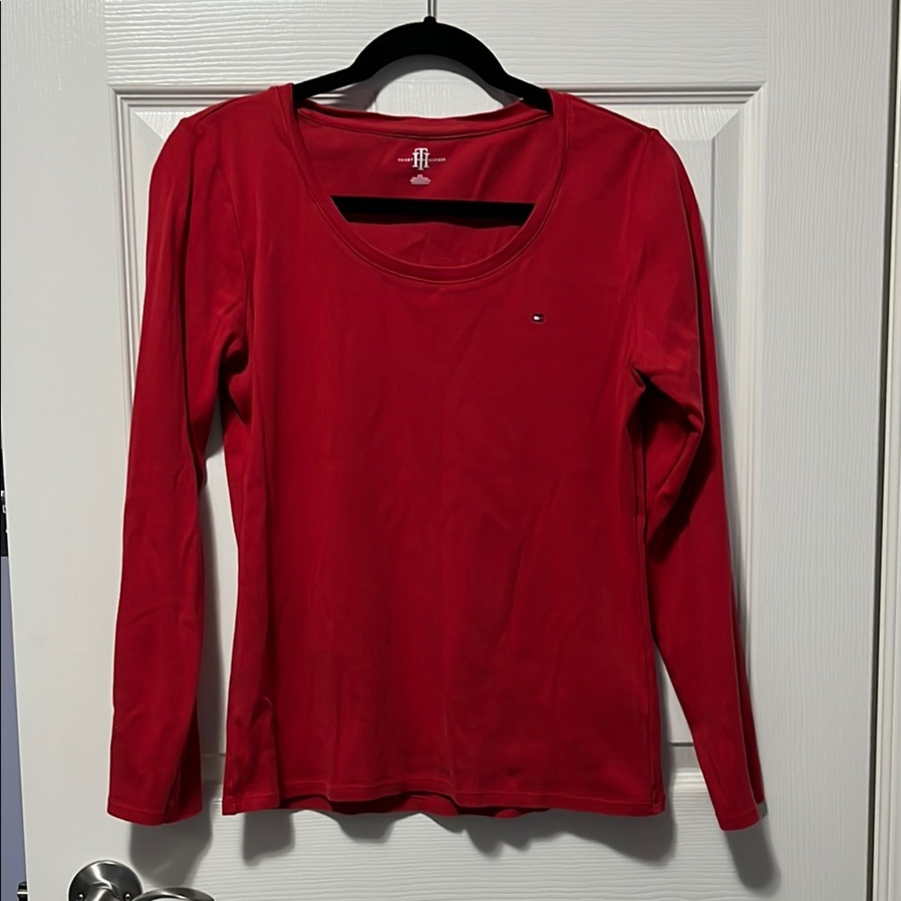 Women's Tommy Hilfiger Long Sleeve Top Red T-Shirt Winter/Spring/Fall Casual